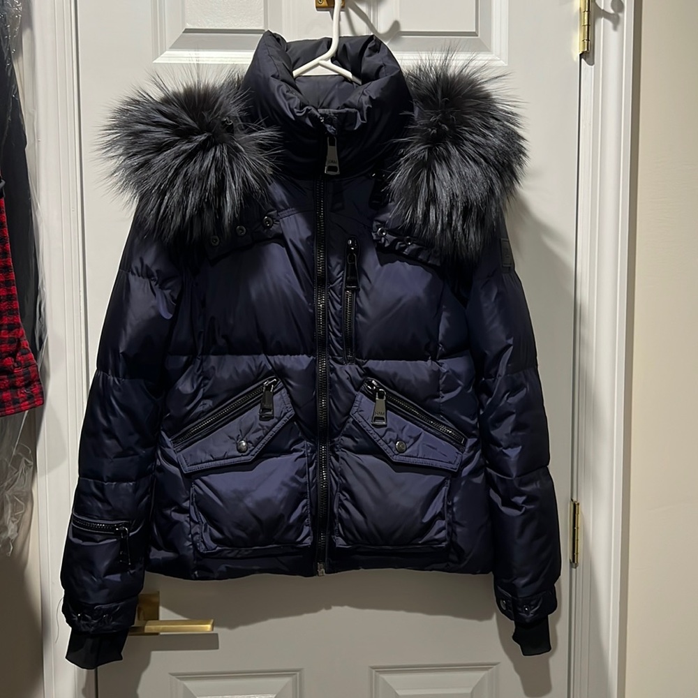 SAM. Fox Fur-Trim Hooded Puffer Jacket Medium